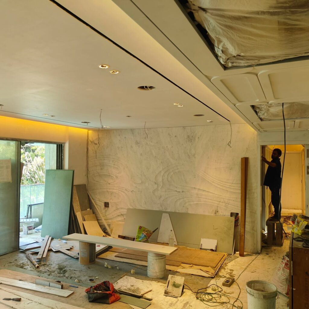 Instagram post from intradecor_. This post is in position 0.