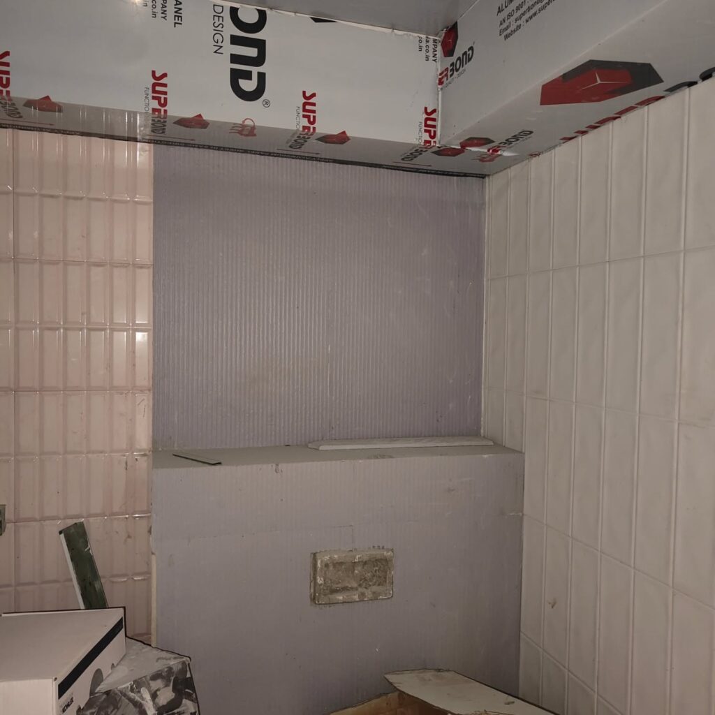 Instagram post from intradecor_. This post is in position 9.