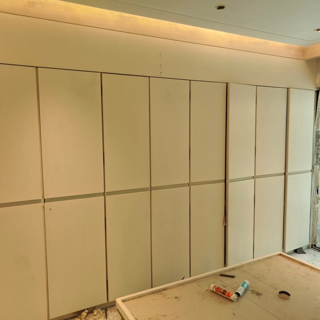 Instagram post from intradecor_. This post is in position 7.