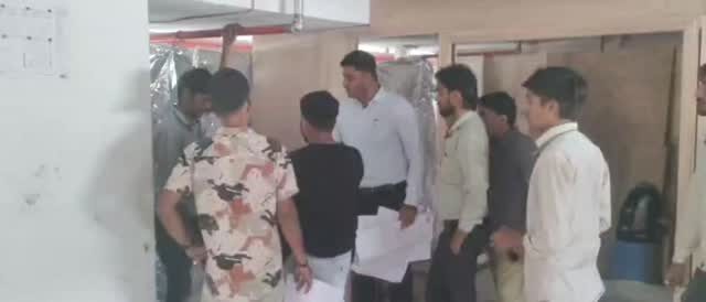 Instagram post from intradecor_. This post is in position 1.